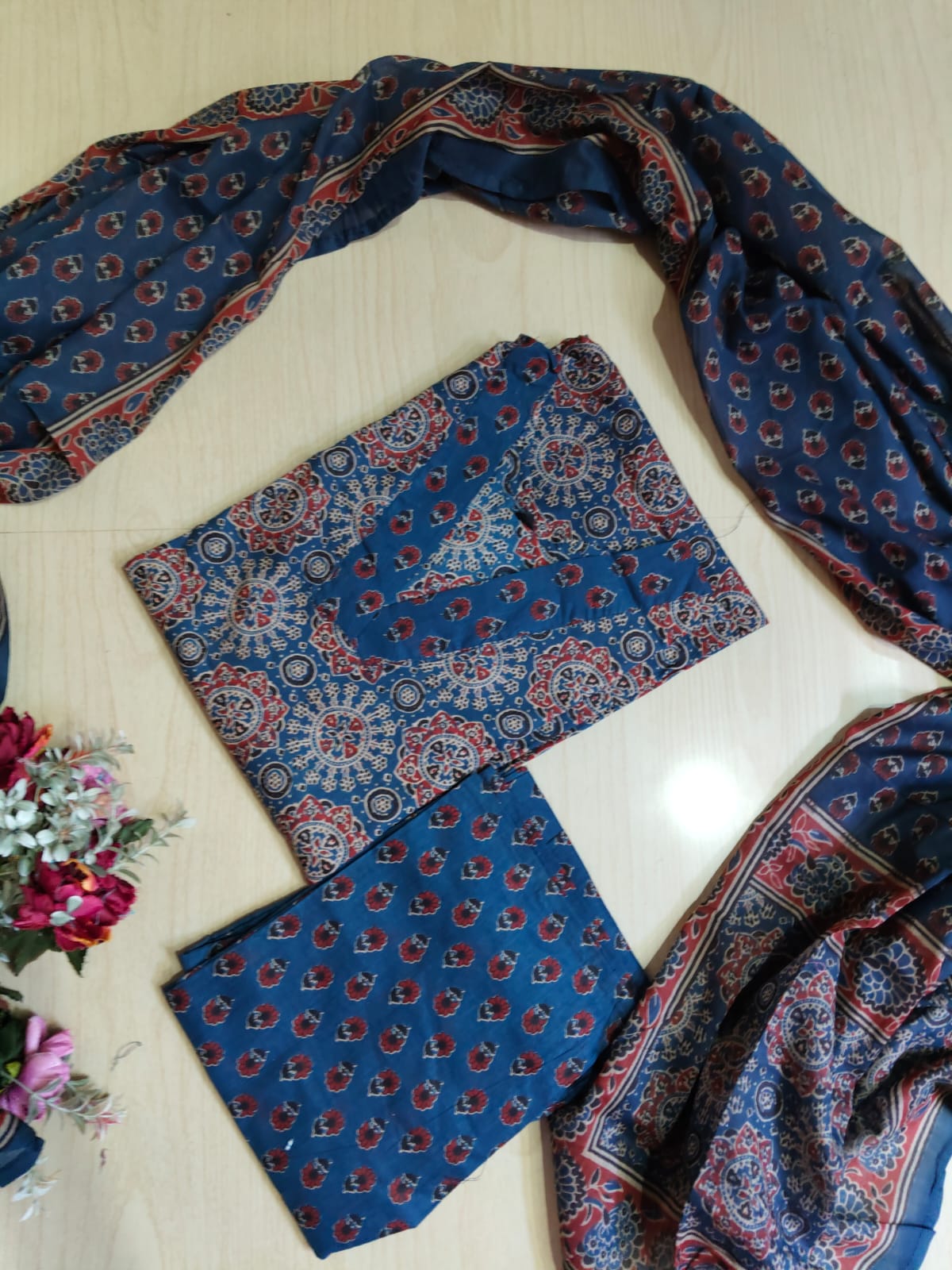 Petals Dupatta Sets - FDS52