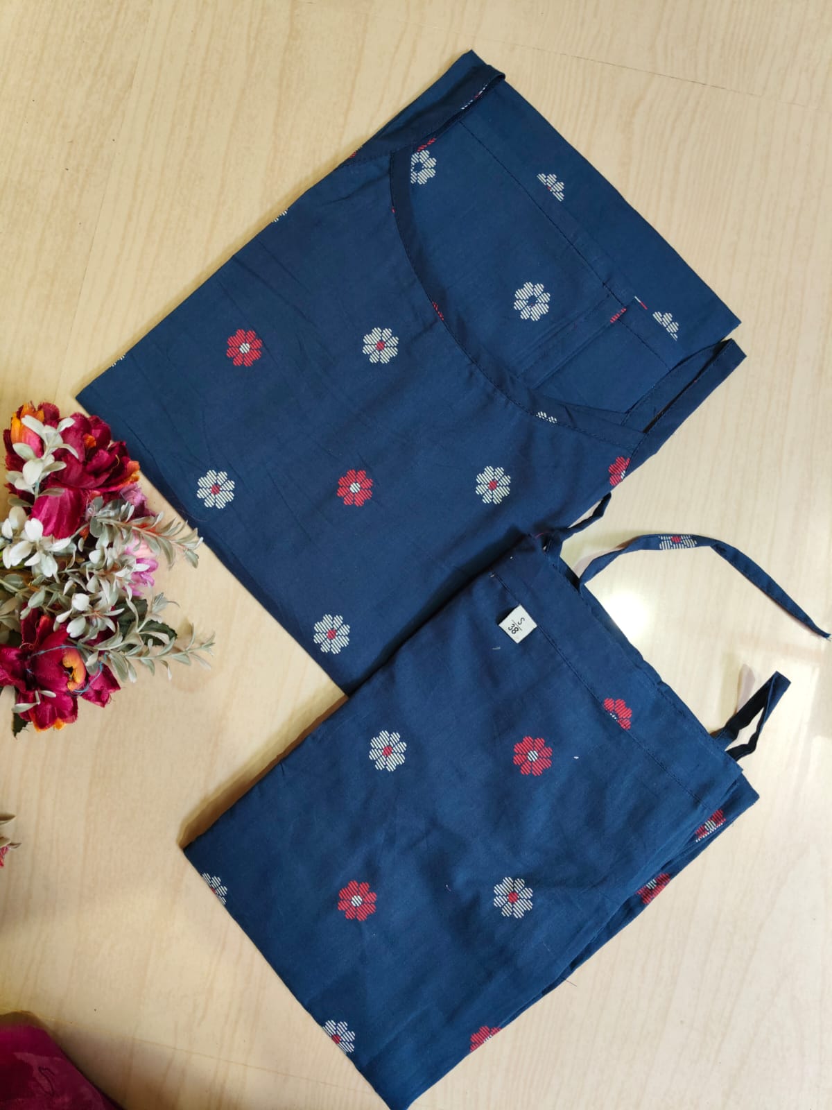 Sleeveless Kurthi with pant - SC05