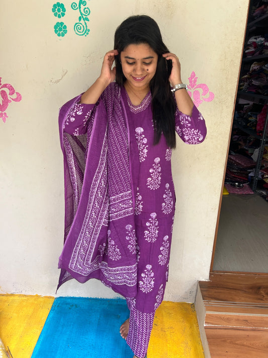 Budgeted Cotton 3 Piece Set - BC39