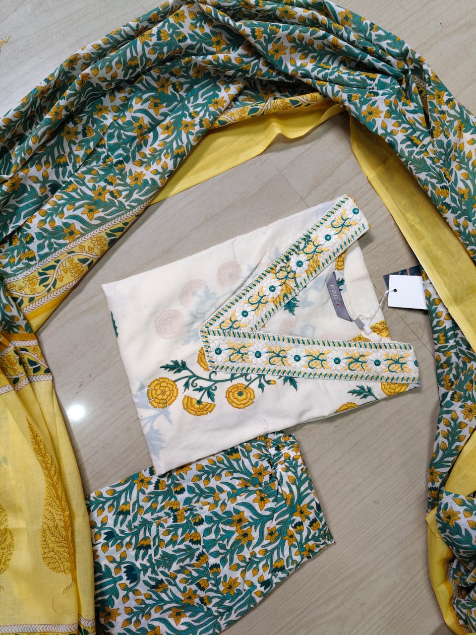 Budgeted Cotton 3 Piece Set - BC54