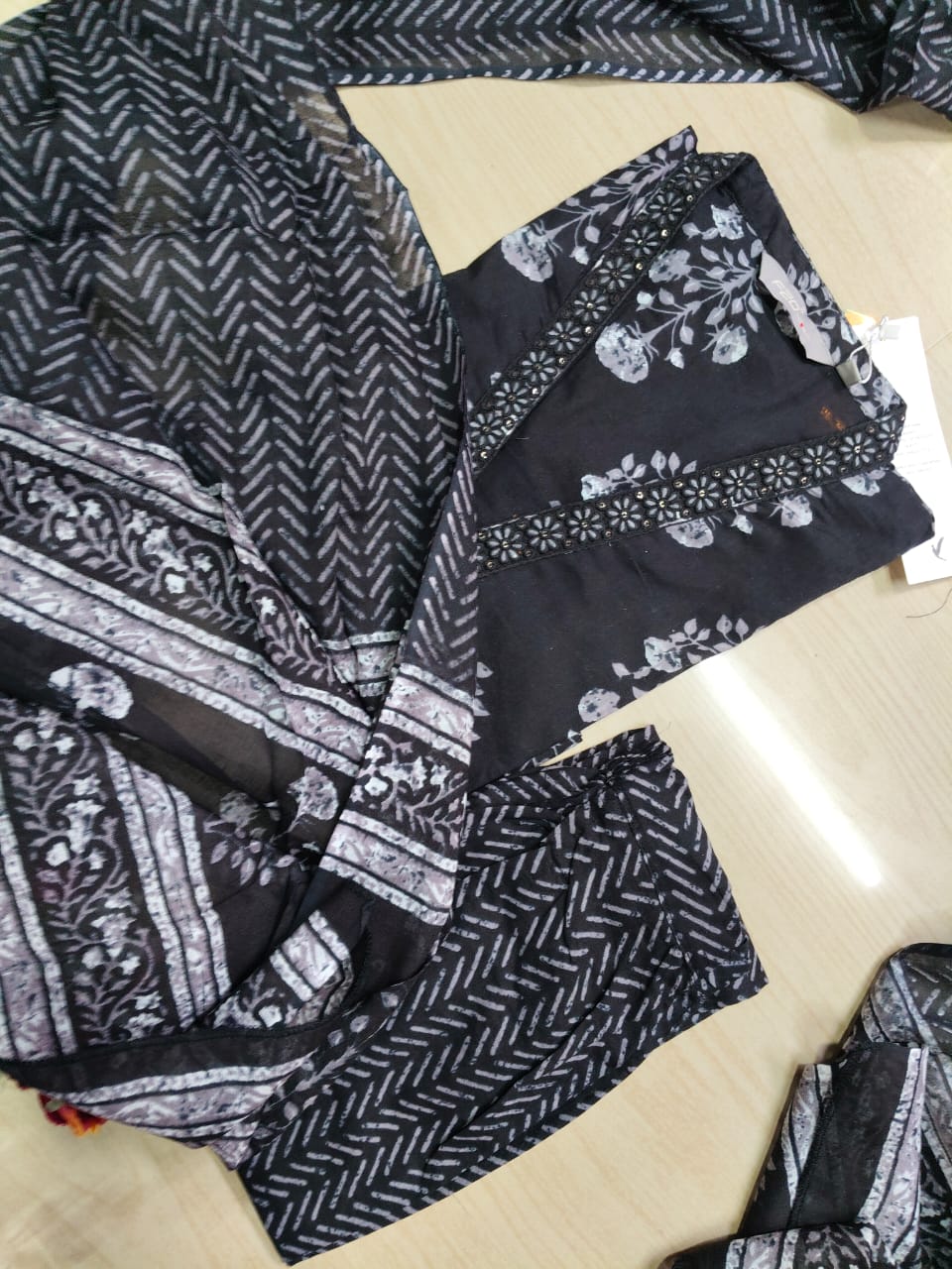 Budgeted Cotton 3 Piece Set - BC61