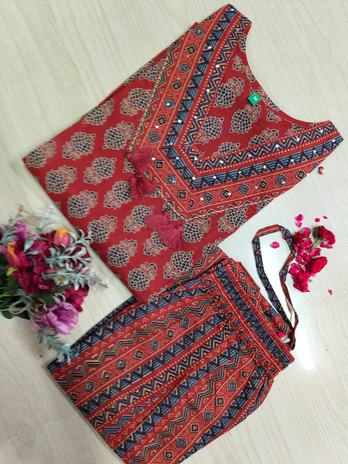 V neck Kurthi with Pant  ALN47