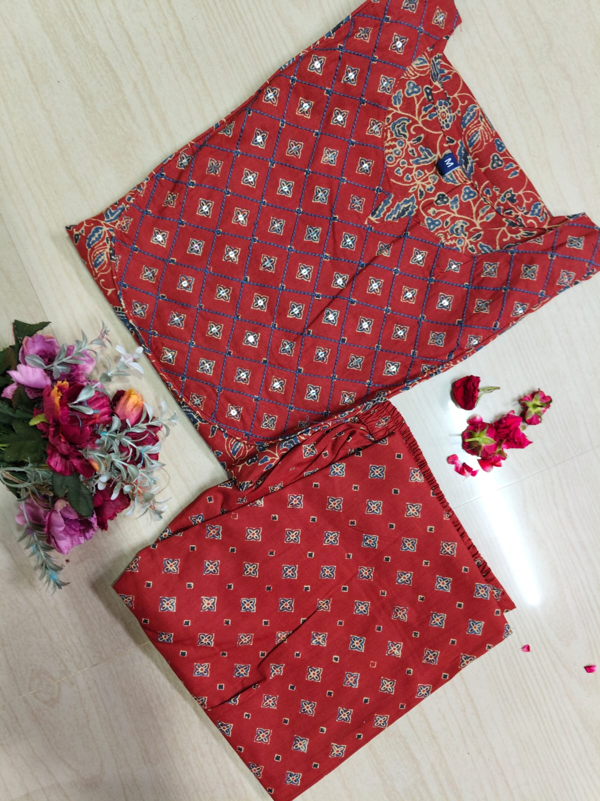 V neck Kurthi with Pant  ALN51