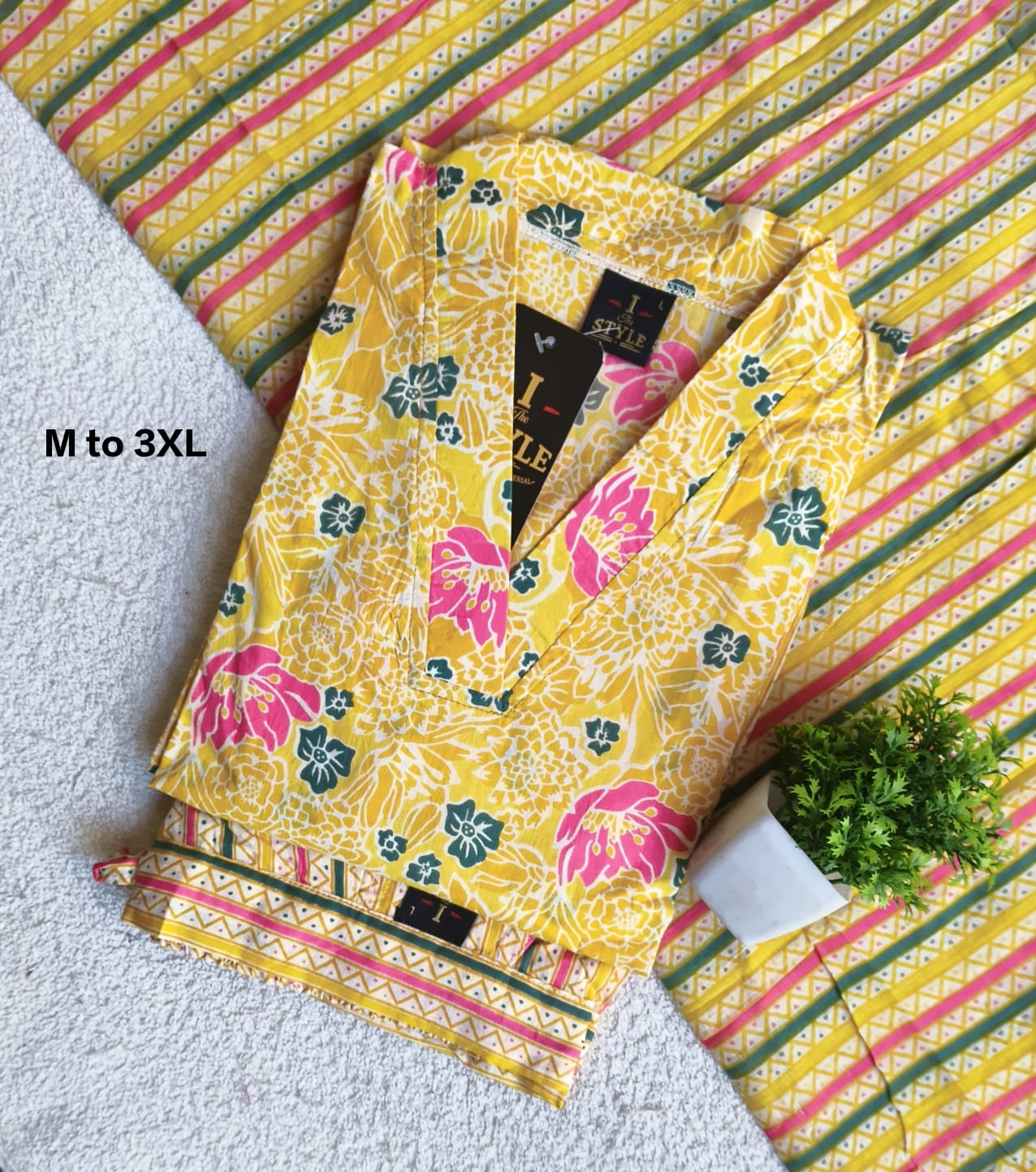 Petals Dupatta Sets - FDS108