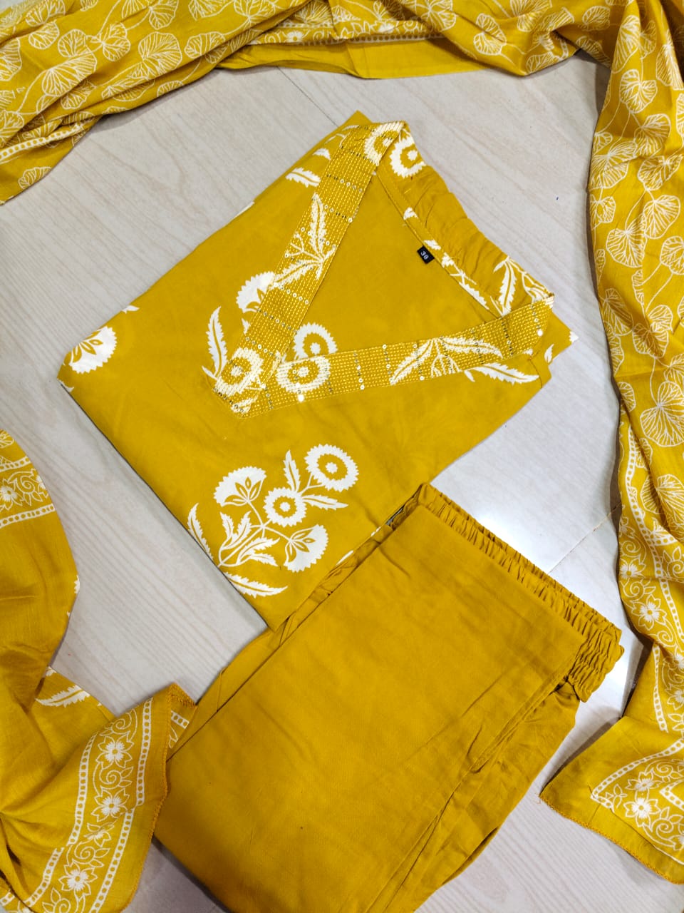 Budgeted Cotton 3 Piece Set - BC73