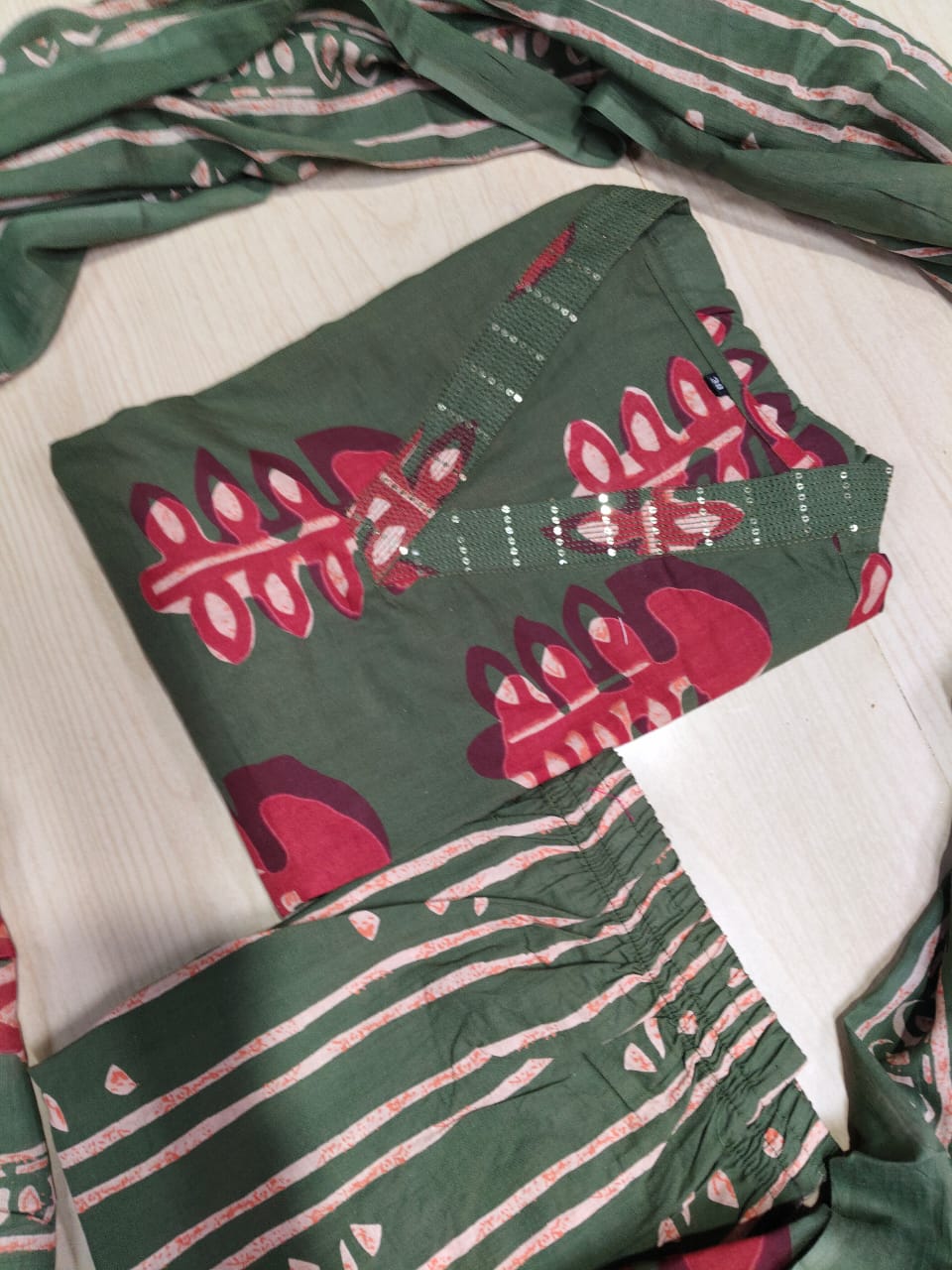 Budgeted Cotton 3 Piece Set - BC79