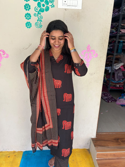 Budgeted Cotton 3 Piece Set - BC76