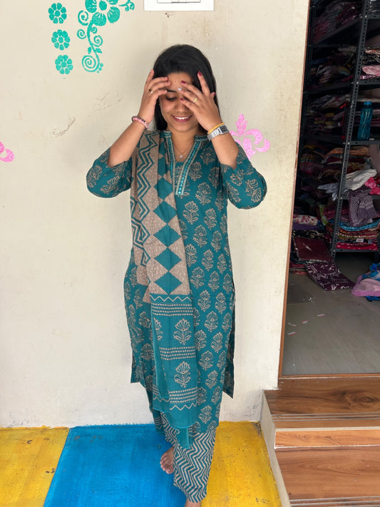 Delight  Kurti Set - DKS13