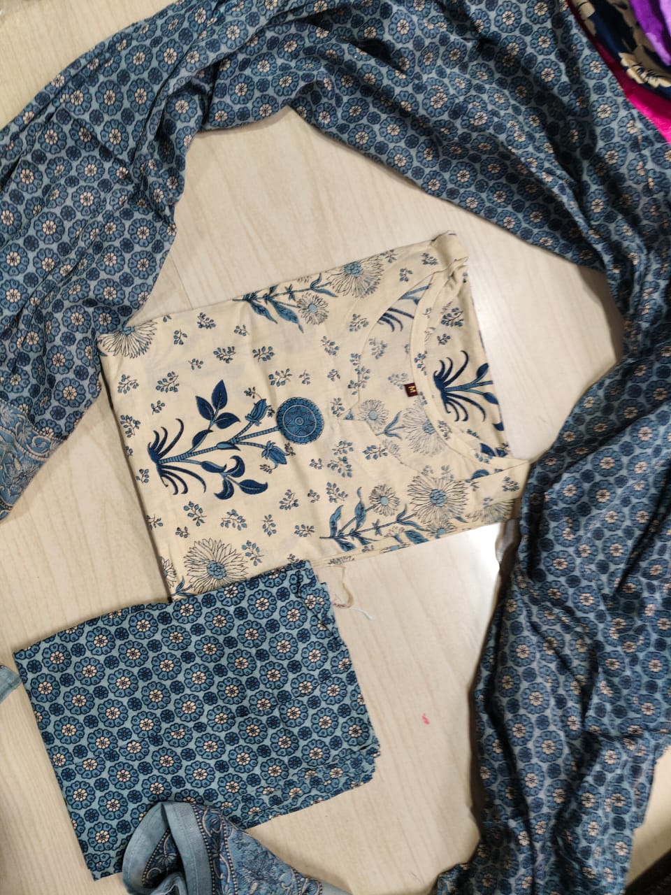 Petals Dupatta Sets - FDS118