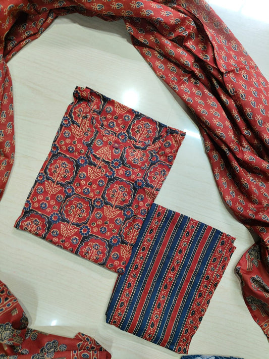Petals Dupatta Sets - FDS120