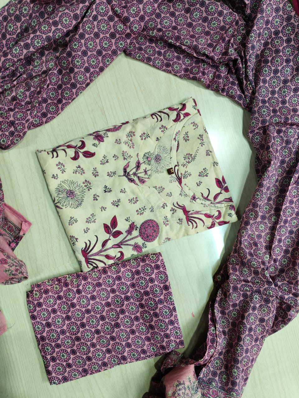 Petals Dupatta Sets - FDS122