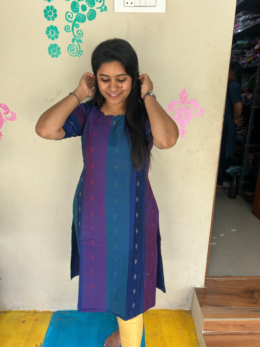 PREMIUM silk kurthi with lining - ST05