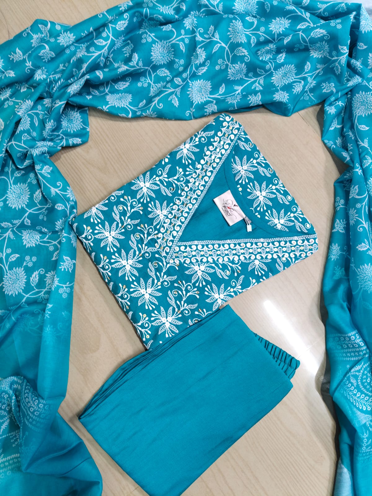 shiny dupatta set SSD15