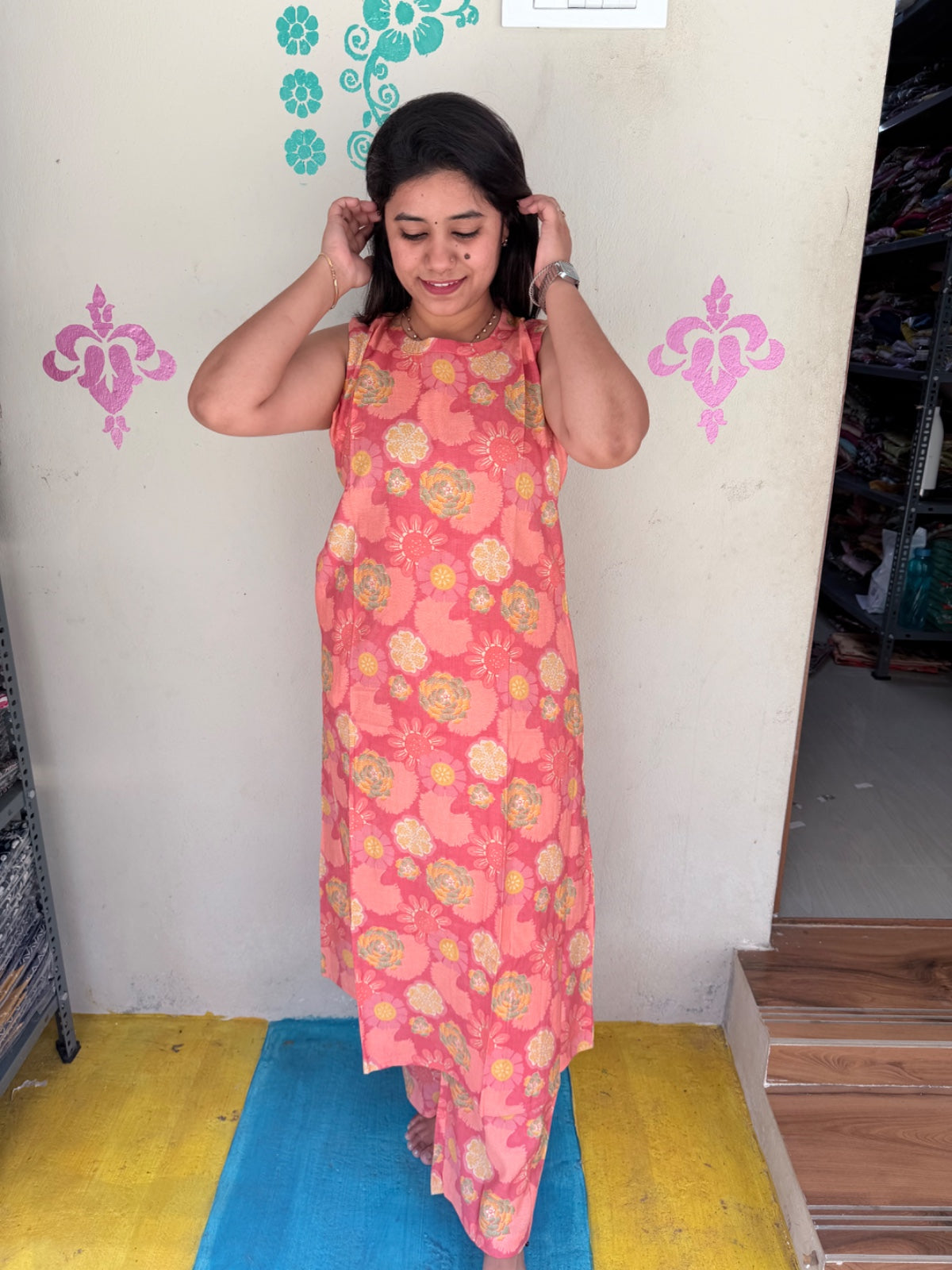 Premium Vertican Silk - VS93 (sleeves attached inside)