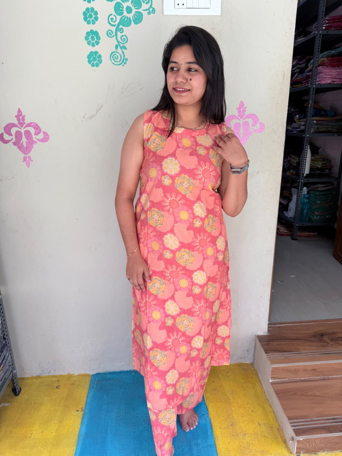 Premium Vertican Silk - VS93 (sleeves attached inside)