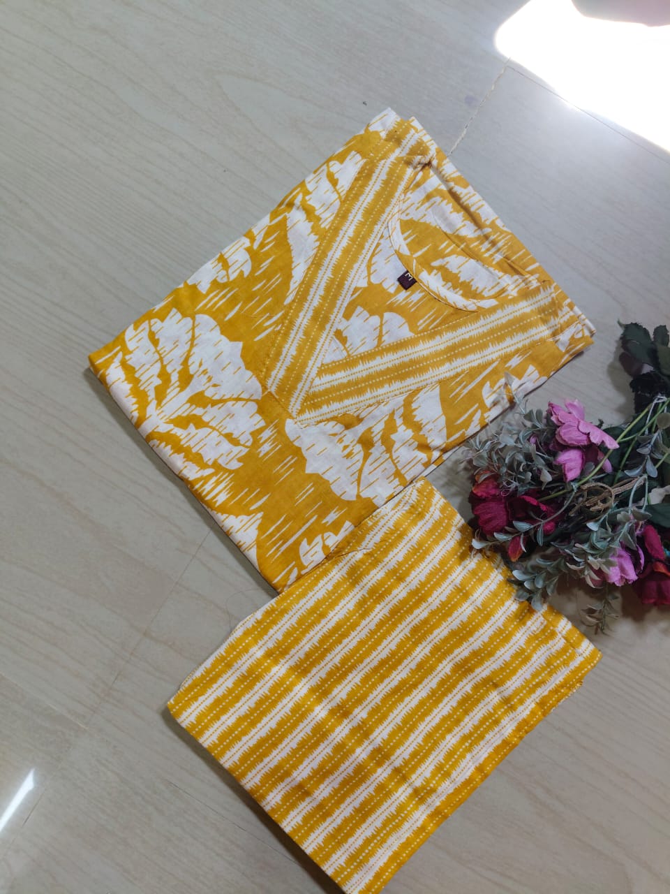 V neck Kurthi with Pant  ALN20