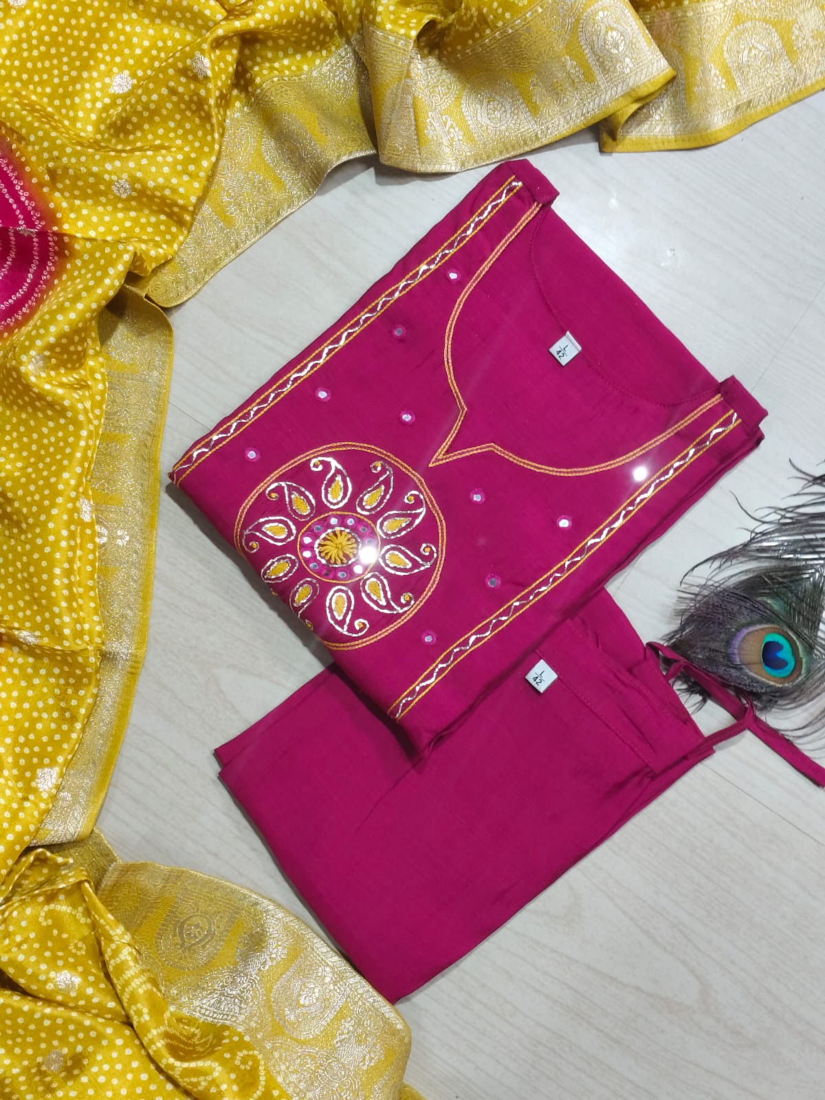 CHANDHERI SILK KURTHI SET - EW10
