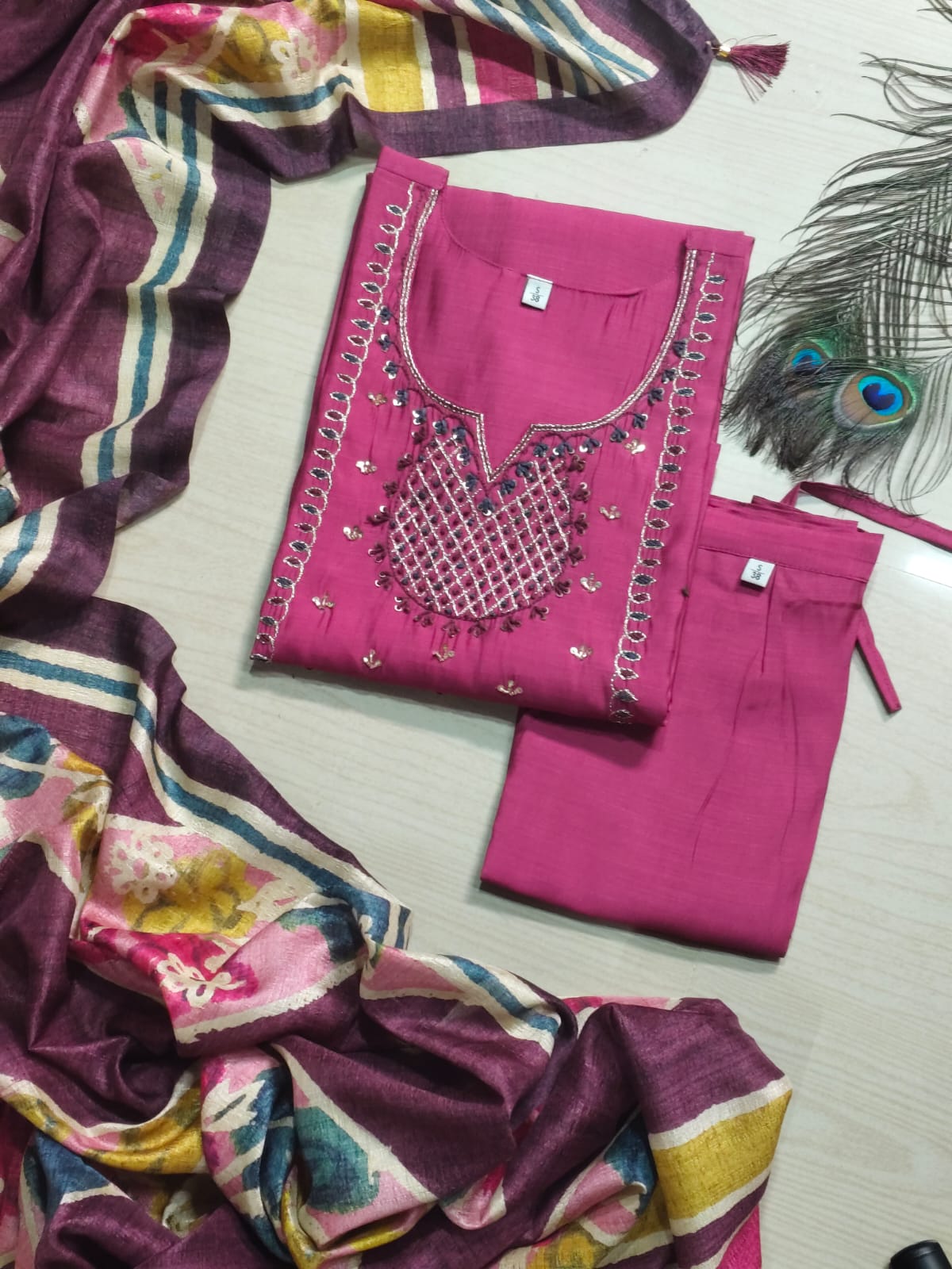 CHANDHERI SILK KURTHI SET - EW14