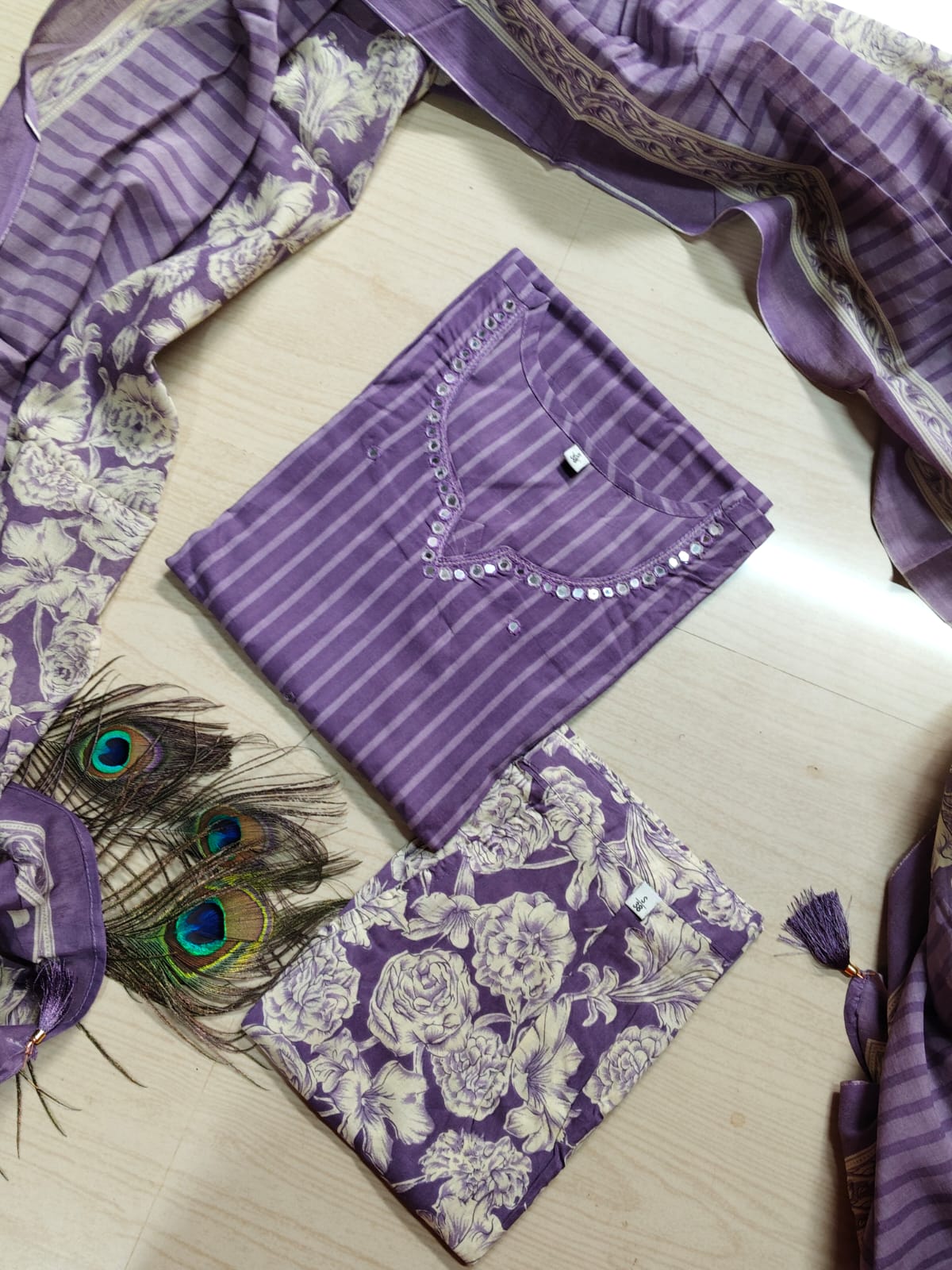 Classic Styles - DDS317