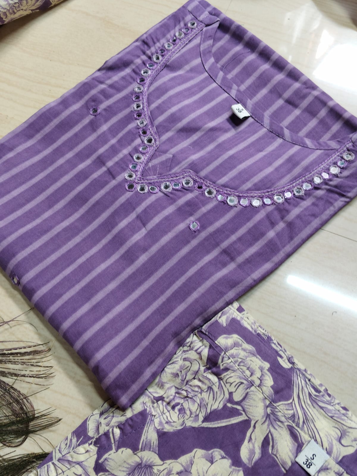 Classic Styles - DDS317