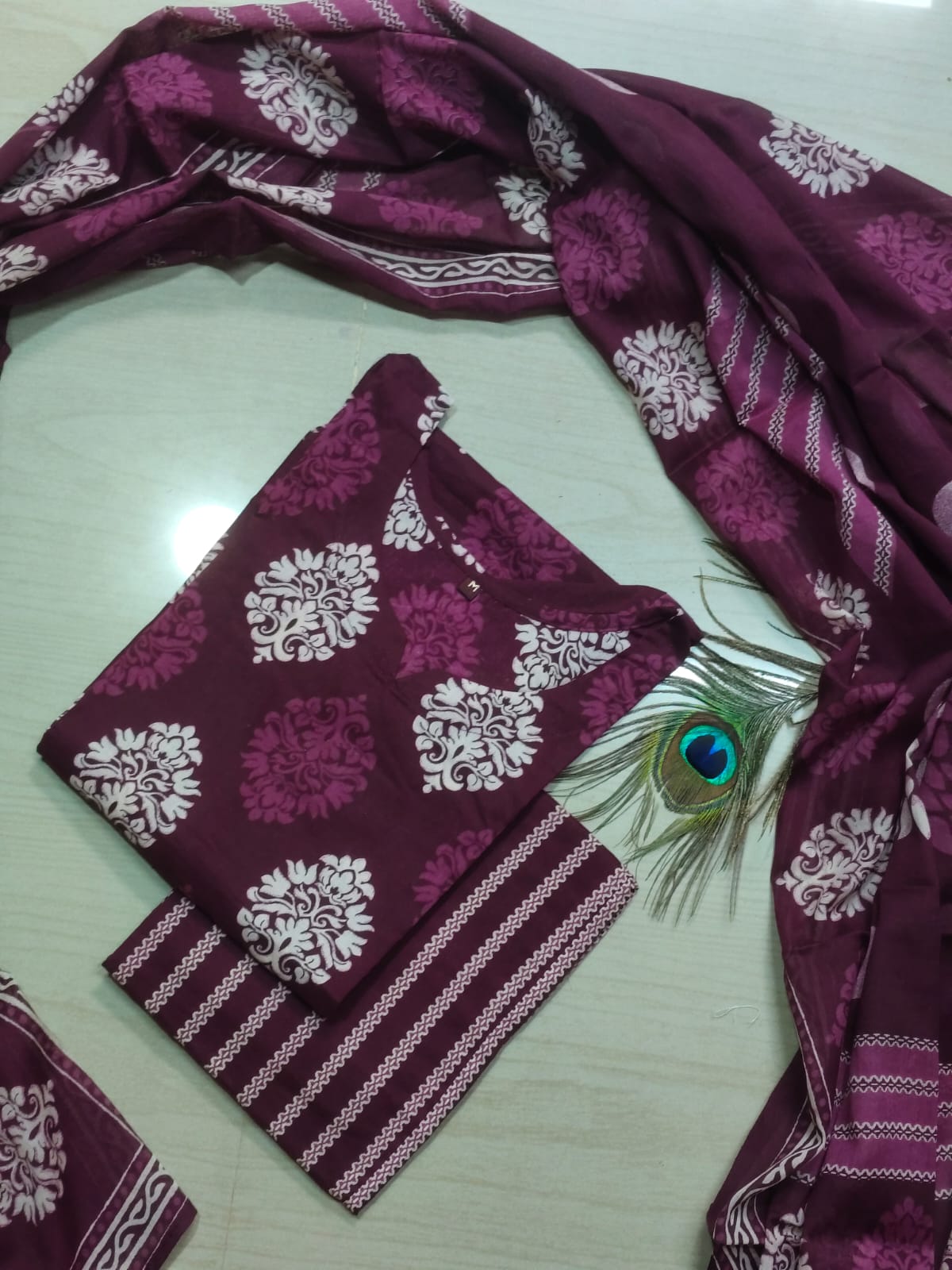 Petals Dupatta Sets  FDS186