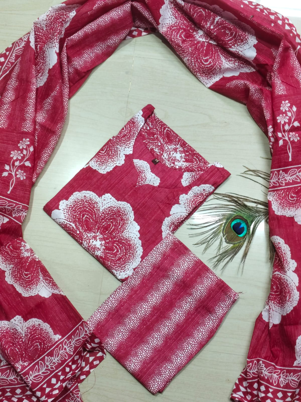 Petals Dupatta Sets  FDS190