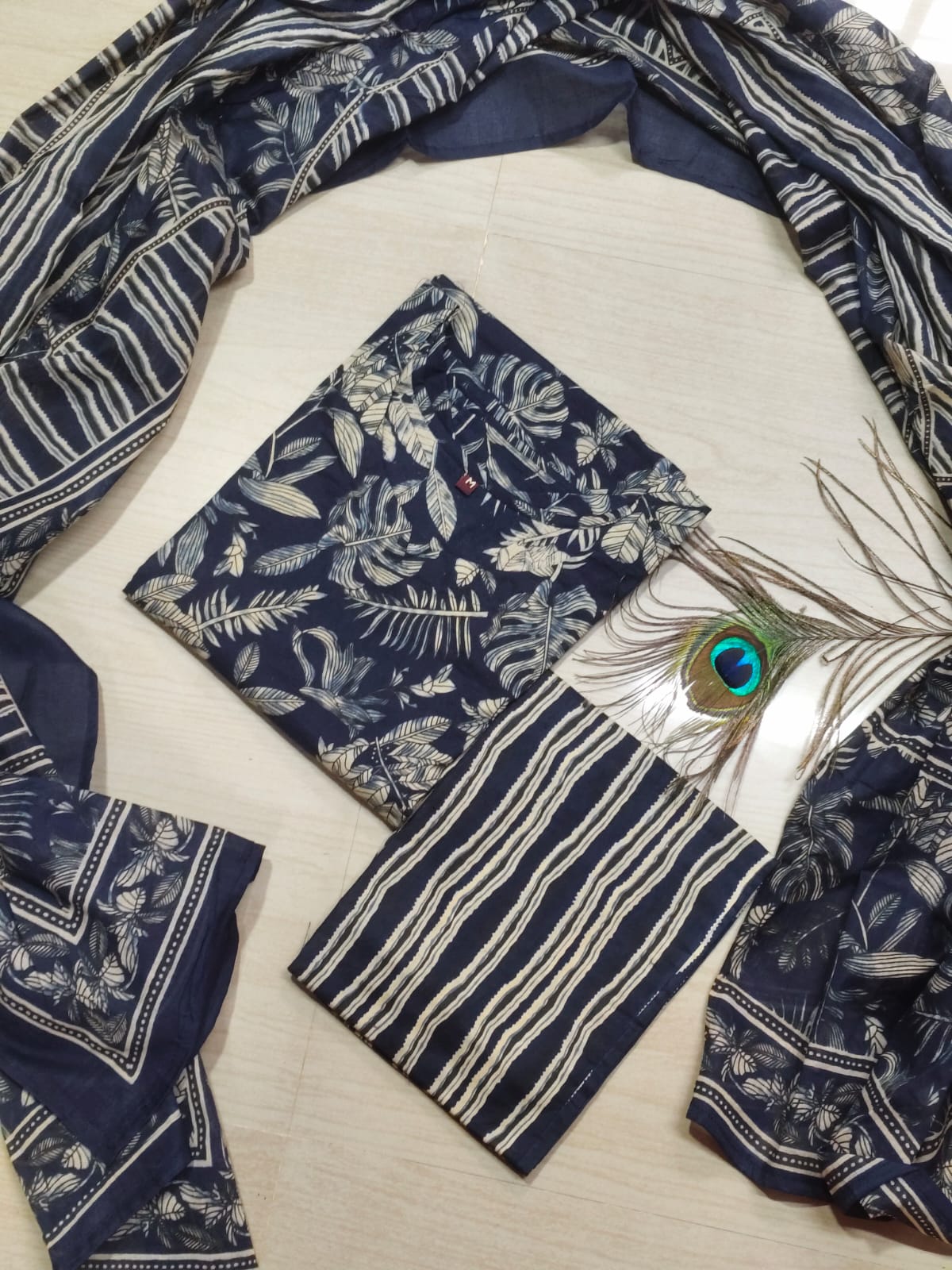 Petals Dupatta Sets  FDS191