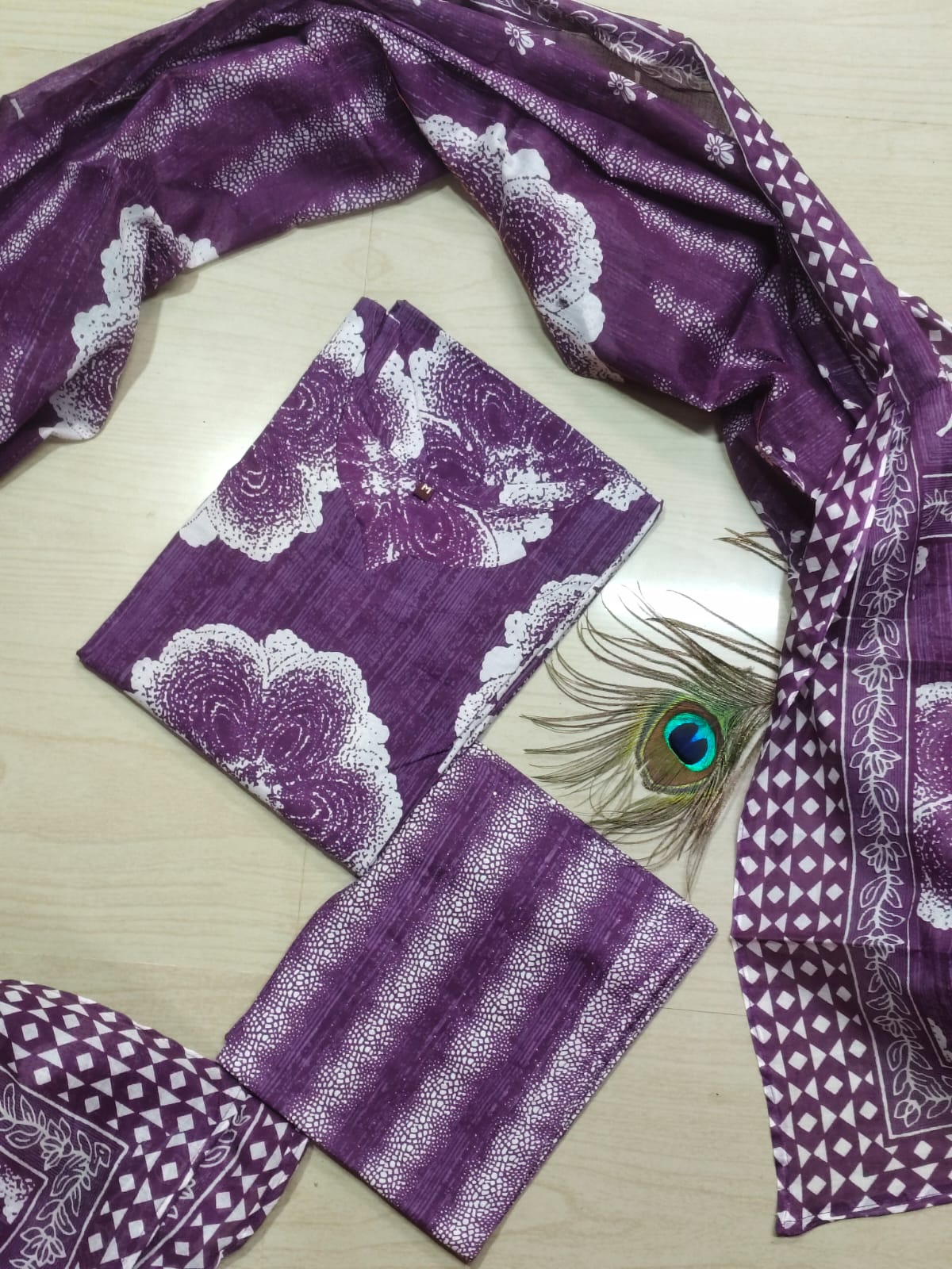 Petals Dupatta Sets  FDS193