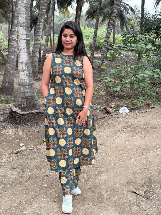 Cotton Kurti  VP45 (Sleeve Attached Inside)