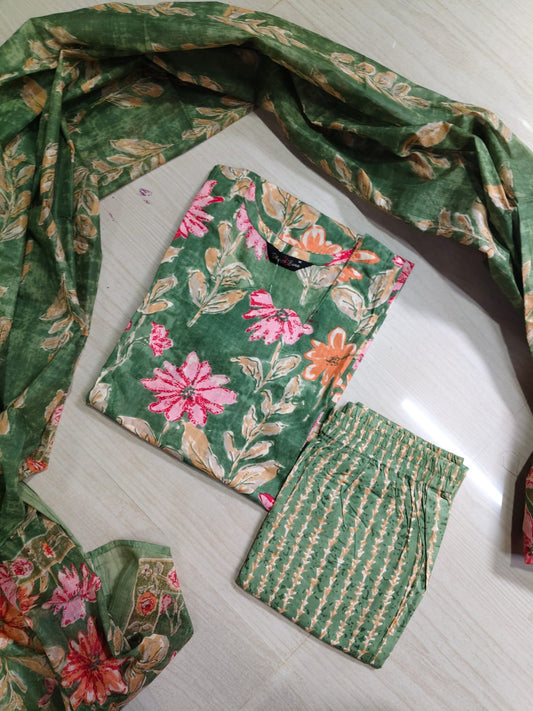 Petals Dupatta Sets  FDS200