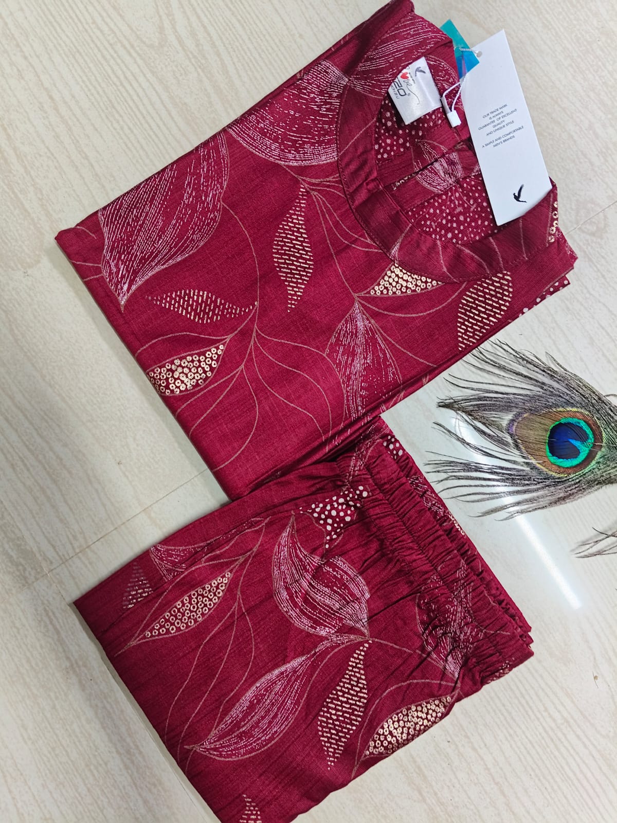 Premium Vertican Silk - VS28 (sleeves attached inside)