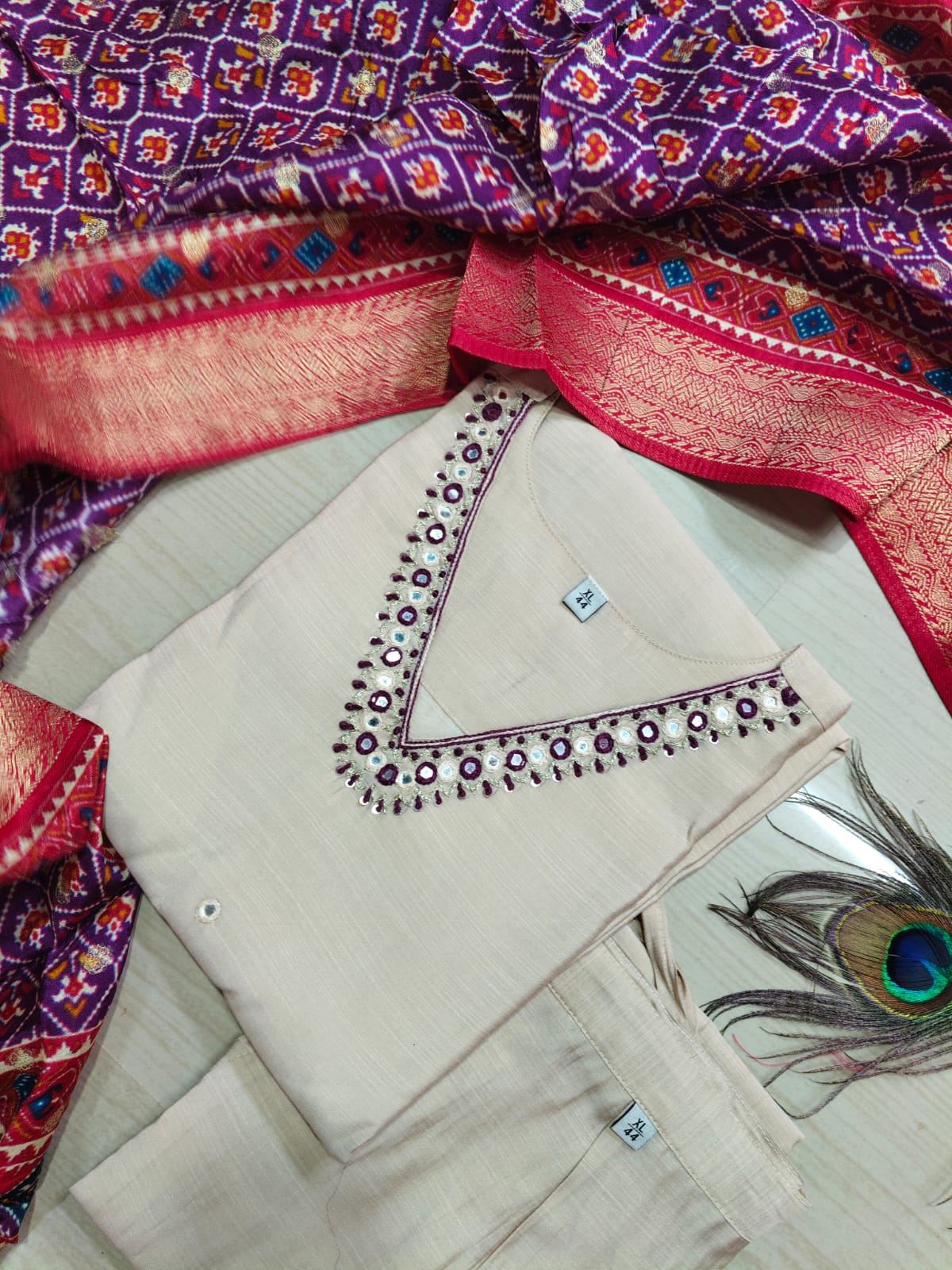 CHANDHERI SILK KURTHI SET - EW01