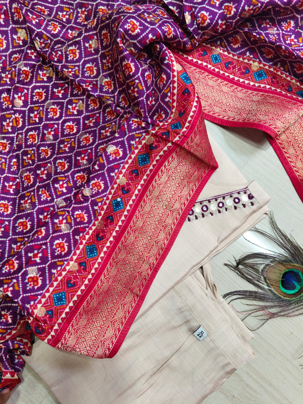 CHANDHERI SILK KURTHI SET - EW01