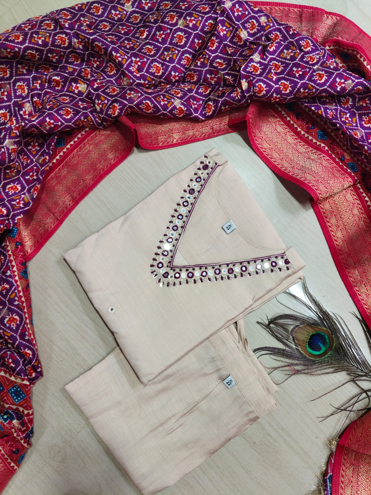 CHANDHERI SILK KURTHI SET - EW01