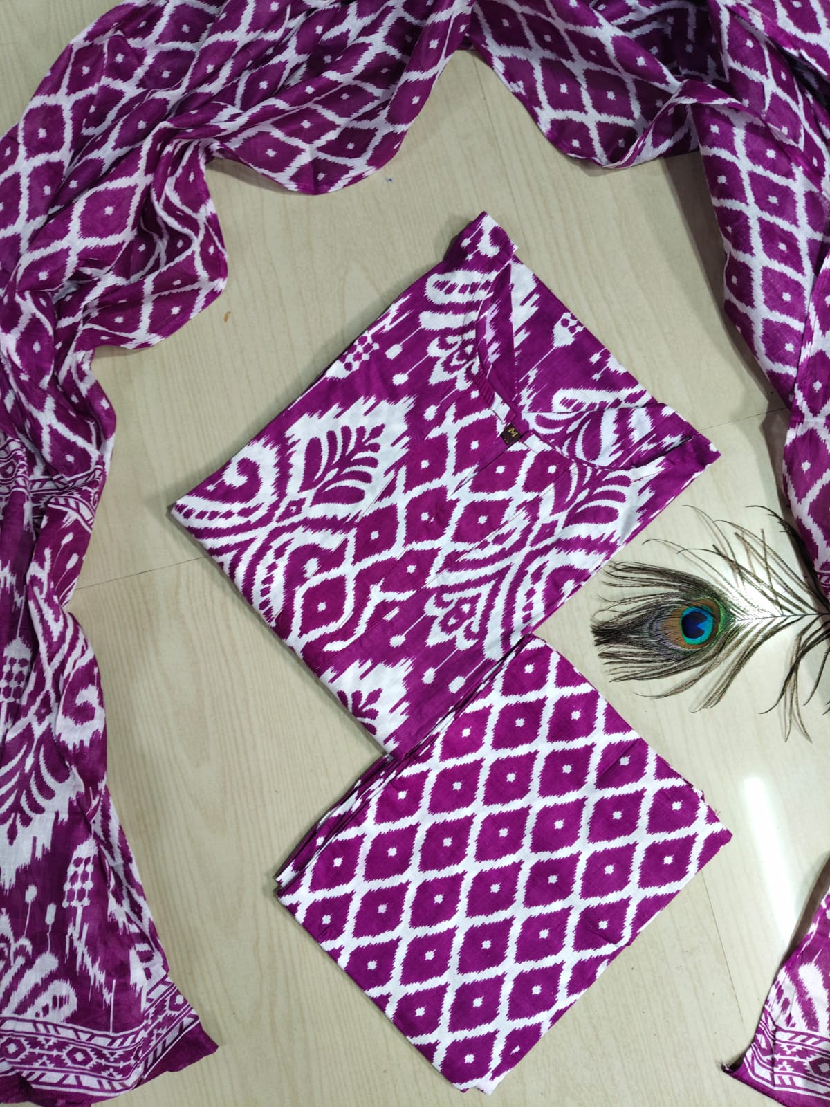 Petals Dupatta Sets  FDS211