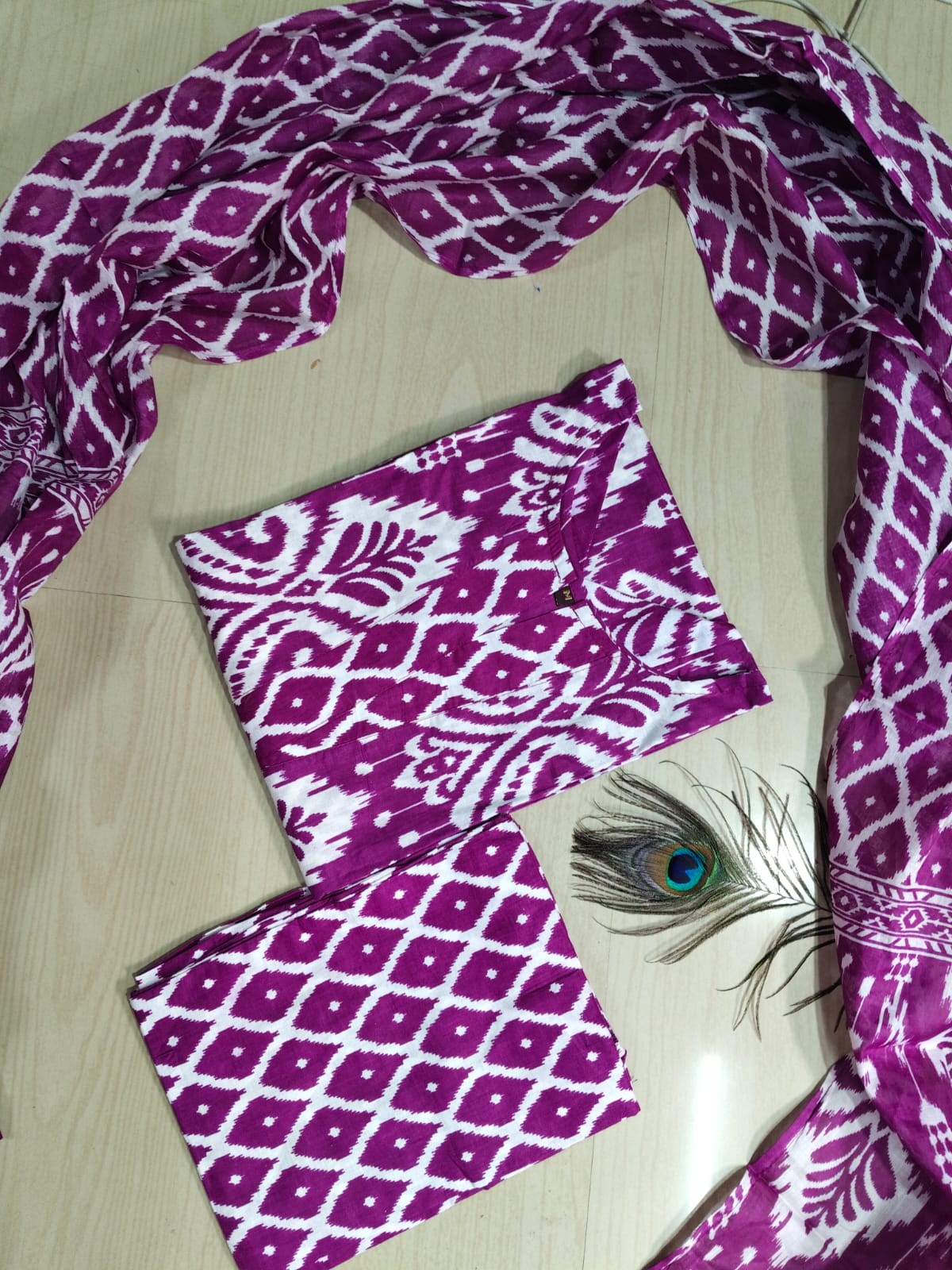 Petals Dupatta Sets  FDS211
