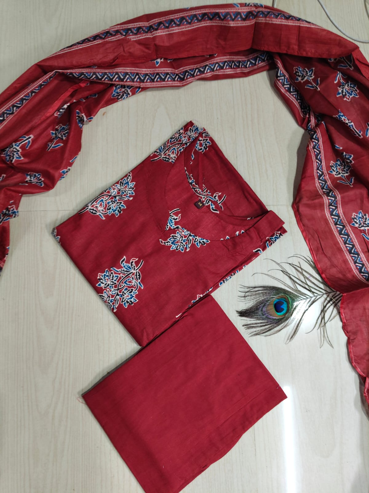 Petals Dupatta Sets  FDS212