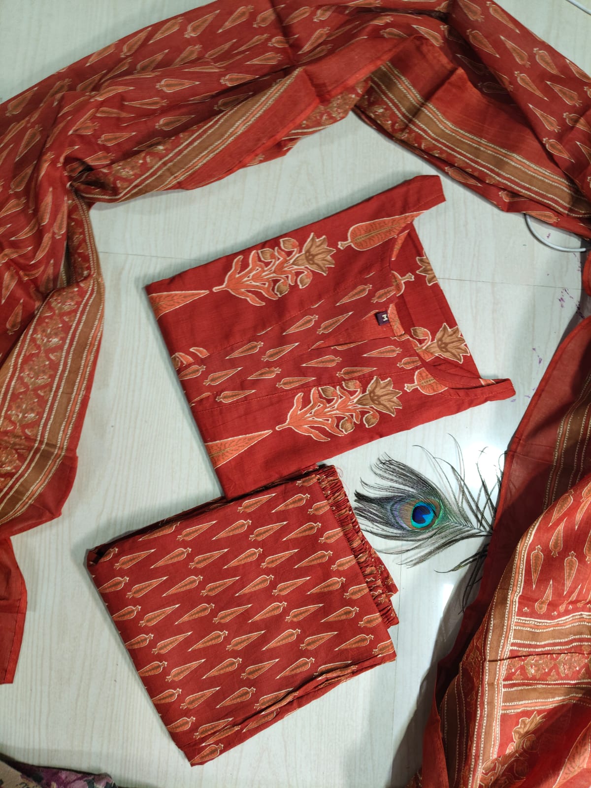 Petals Dupatta Sets  FDS214