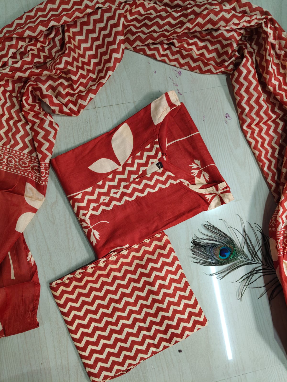 Petals Dupatta Sets  FDS218