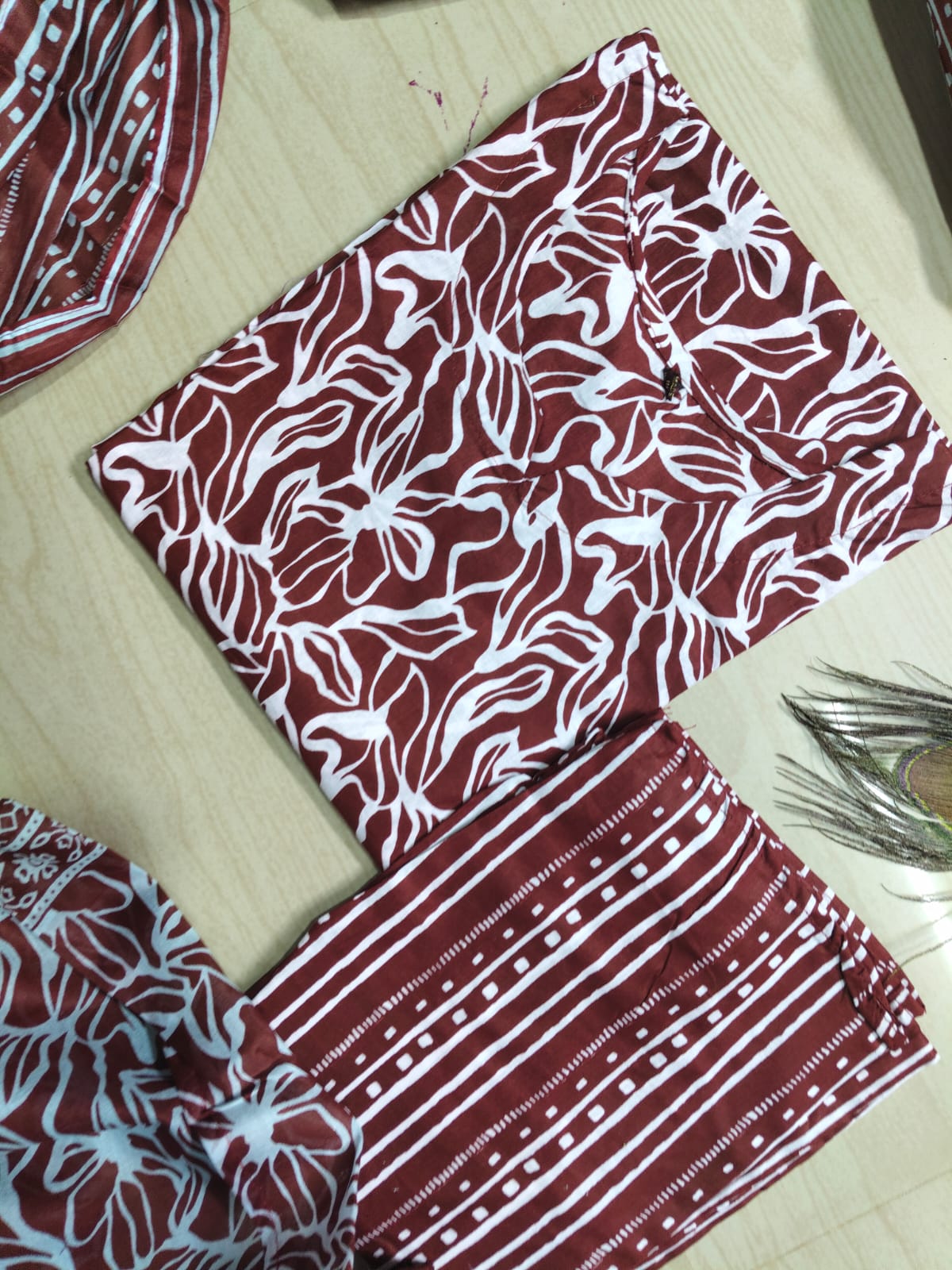 Petals Dupatta Sets  FDS225