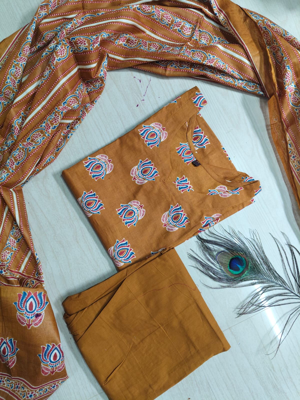 Petals Dupatta Sets  FDS226