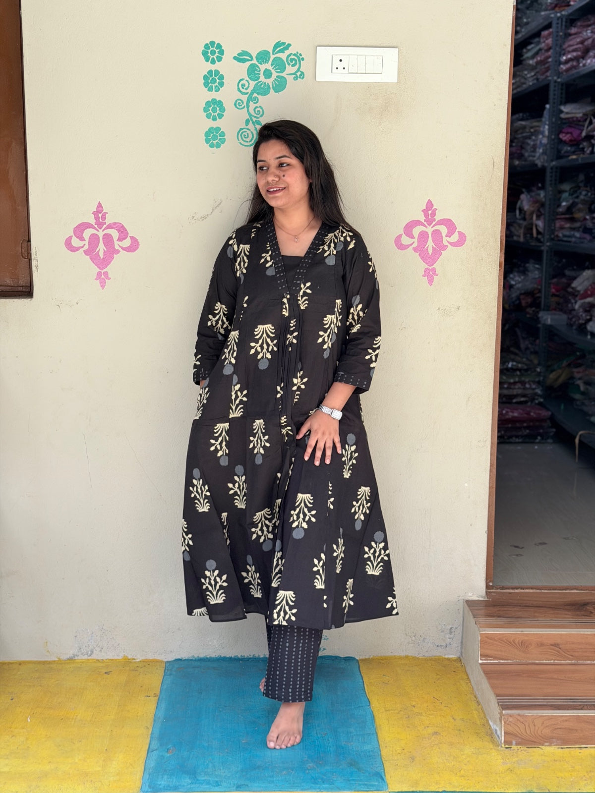 Feeding Kurti With Phant  FKP02