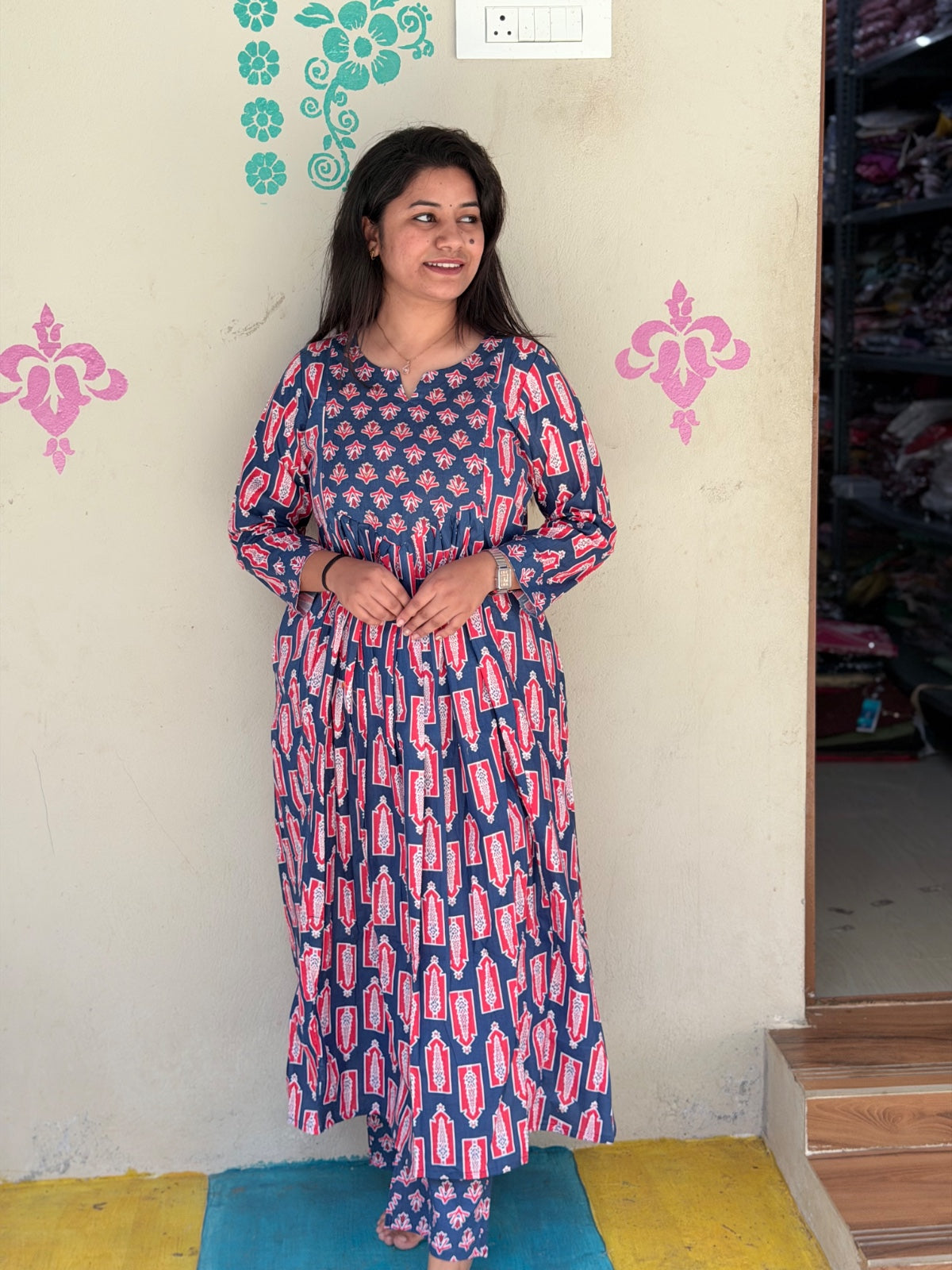 Feeding Kurti With Phant  FKP01