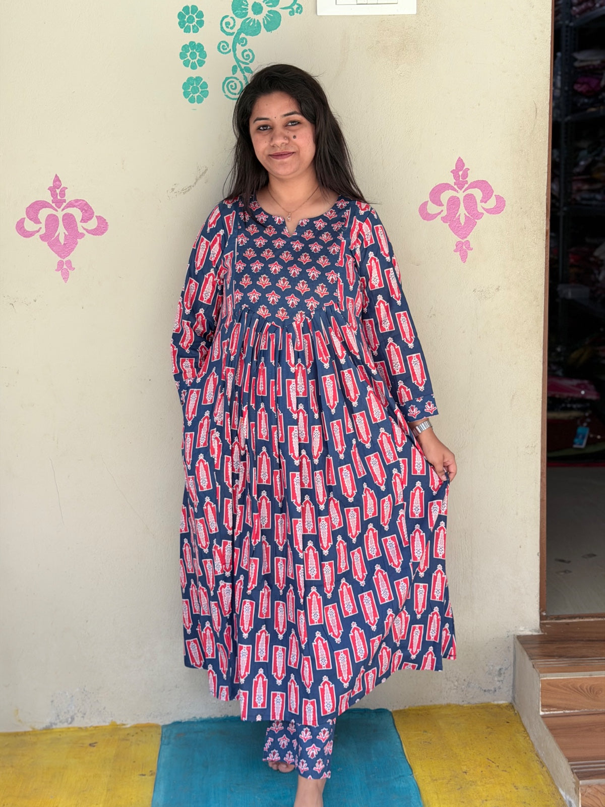 Feeding Kurti With Phant  FKP01