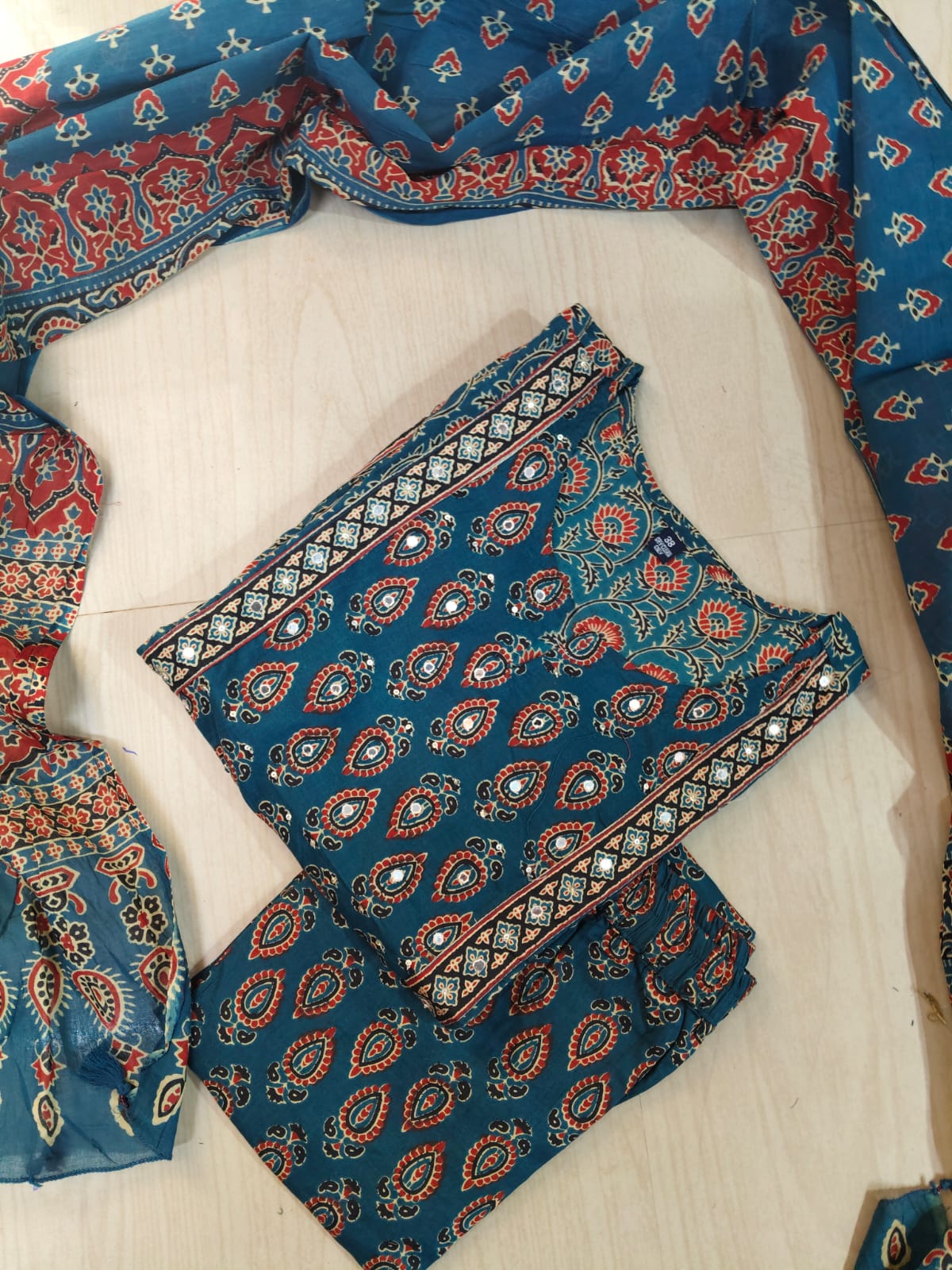 Budgeted Cotton 3 Piece Set - BC52