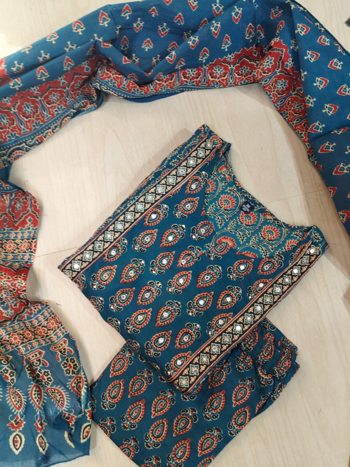 Budgeted Cotton 3 Piece Set - BC52