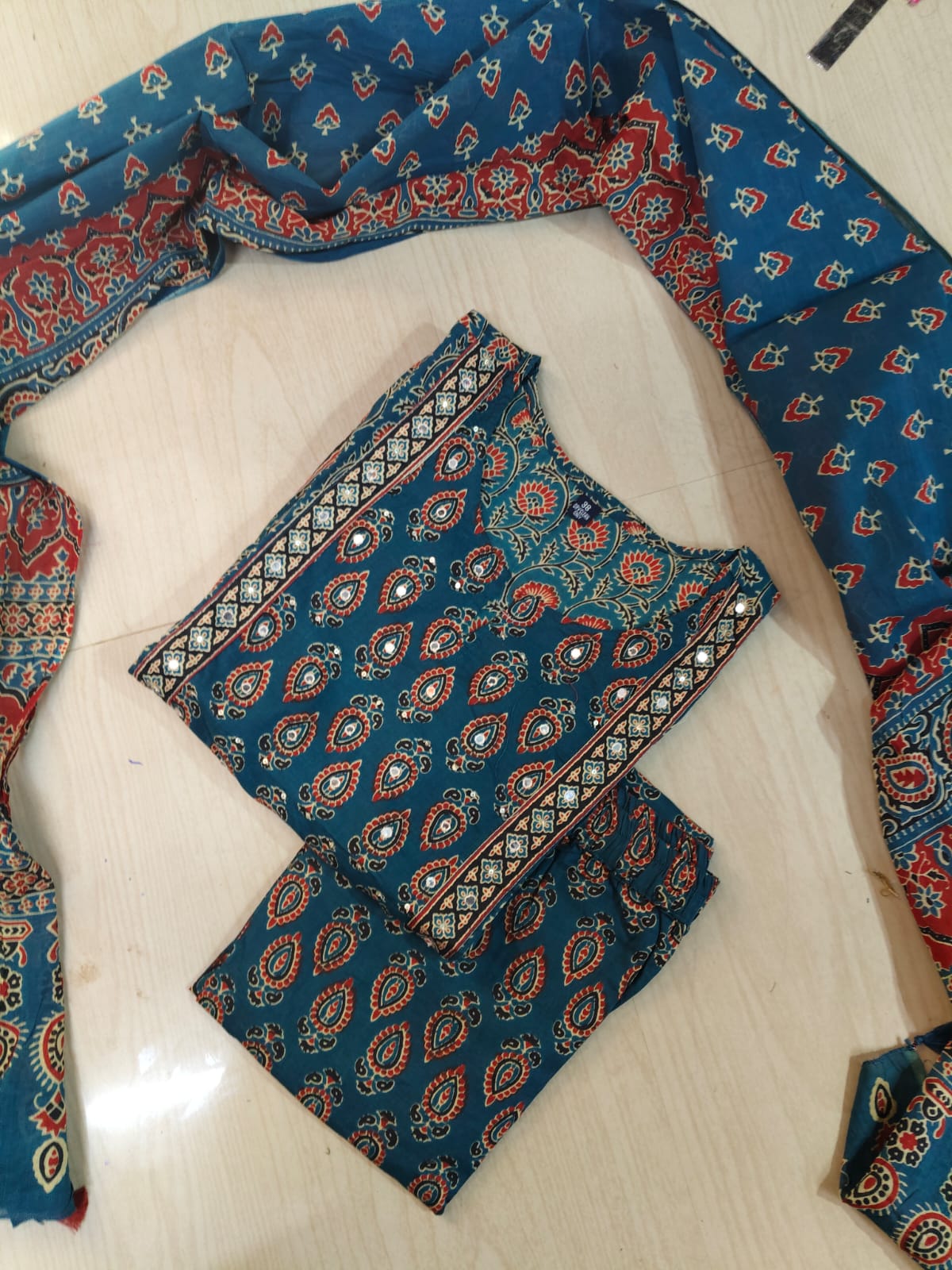Budgeted Cotton 3 Piece Set - BC52