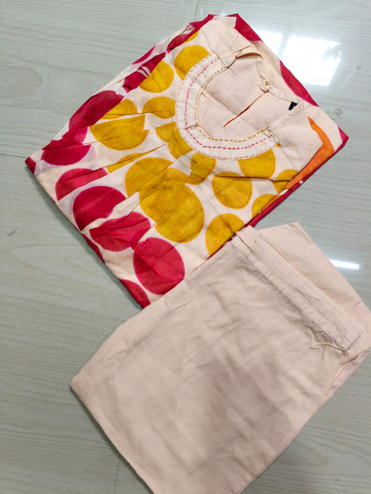 Premium Mull Chandheri Cotton Kurti With Phant  - EKP03