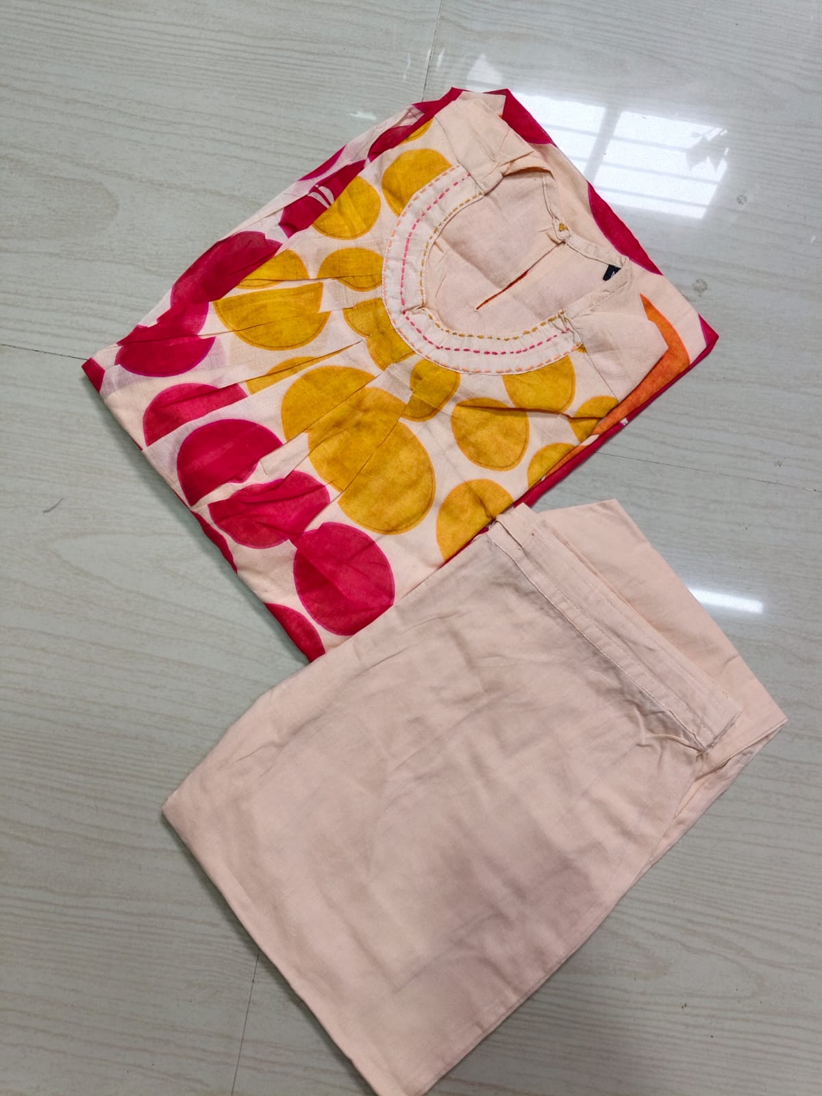 Premium Mull Chandheri Cotton Kurti With Phant  - EKP03