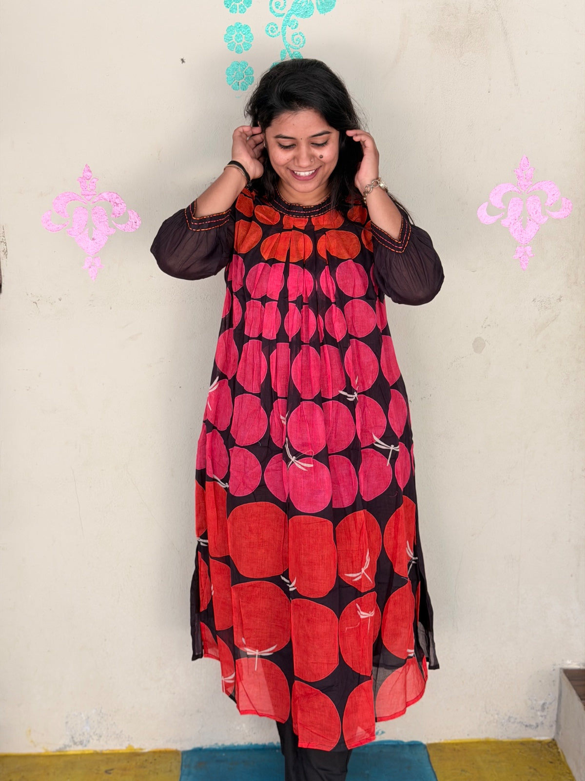 Premium Mull Chandheri Cotton Kurti With Phant  - EKP01